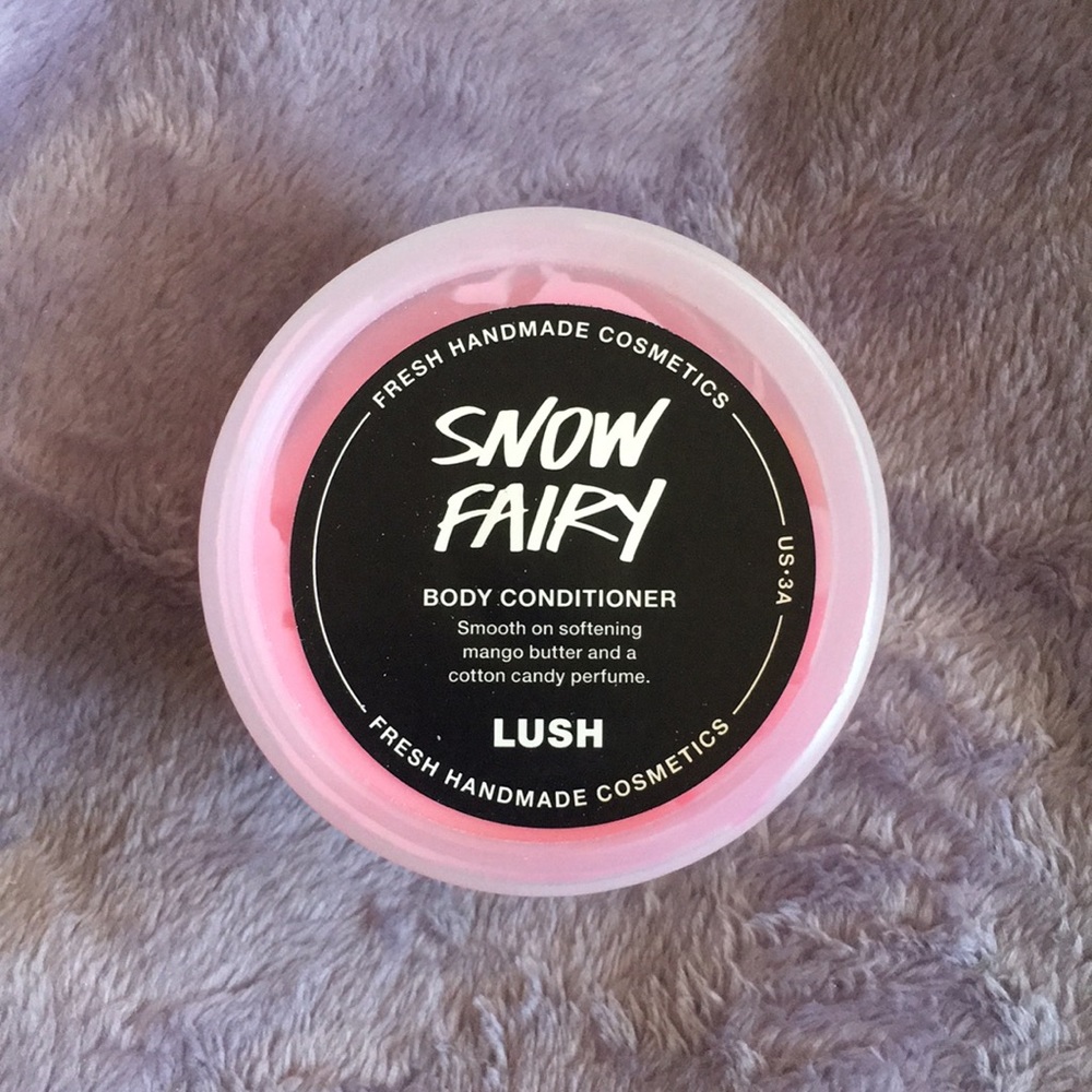 ✨Lush Snow Fairy Body Conditioner✨